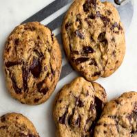 Quintessential Chocolate Chip Cookies image