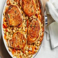 Skillet Pork Chops and Beans_image