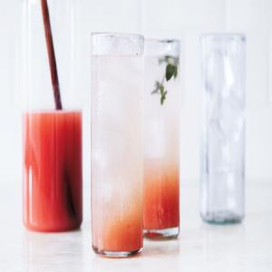 Guava Fresca with Mint and Ginger image
