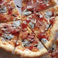Cal-Italia Pizza with Prosciutto and Figs_image
