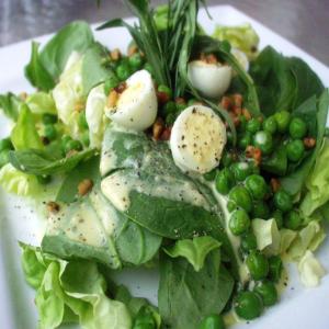 Fancy Shmancy Salad With Quail Eggs and Tarragon Dressing_image