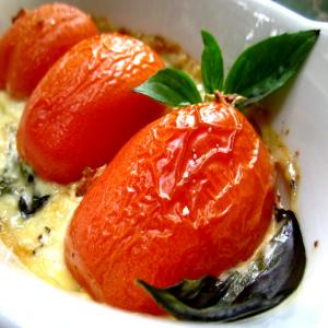 Swiss Baked Tomatoes in Cream image