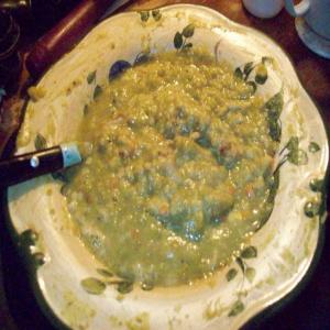 split pea and ham with veggies soup_image