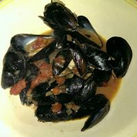 French Country Mussels image