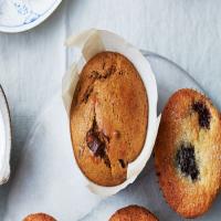 Sweet-Potato and Chocolate-Chunk Muffins_image