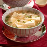 Miso Soup with Tofu and Enoki_image
