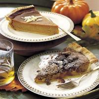 Pumpkin Pie with Spiced Walnut Streusel image