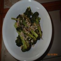 Broccoli with lemon and pine nuts Recipe - (4.3/5) image
