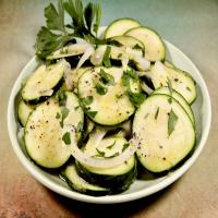 Lemony Zucchini Salad_image