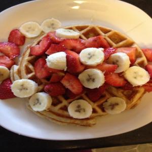 Tasty Low Fat, Multigrain Strawberry Orange Waffles_image