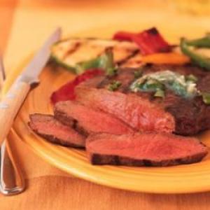 Grilled Pepper Steak with Garlic-Cilantro Butter_image