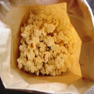 Homemade Microwave Popcorn_image