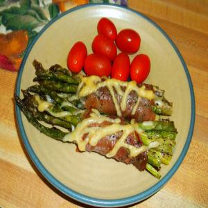 PROSCIUTTO WRAPPED ROASTED ASPARAGUS_image
