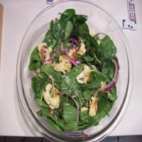 Spinach and Roasted Cauliflower Salad image