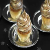 Golden Birthday Cupcakes_image