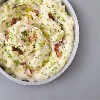 Cheese & chive mash with bacon image