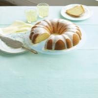 Lemon Pound Cake Is the Perfect Dessert to Make This Weekend_image