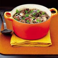Braised beef with red onions & wild mushrooms image
