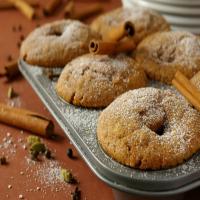 Praline-Cinnamon Muffins image