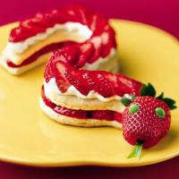 Strawberry Shortcake Snake Recipe - (5/5) image