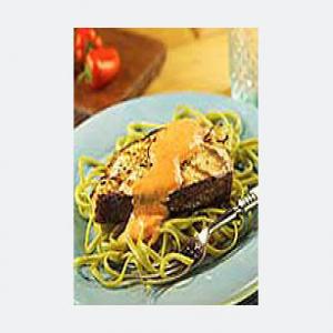 Grilled Fish Over Linguine With Roasted Pepper Sauce_image