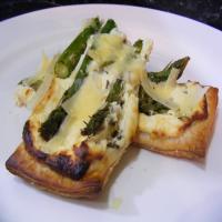 Asparagus and Parmesan Cream Pastry_image