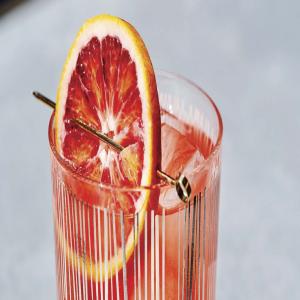 Tarocco Spritz Cocktail_image