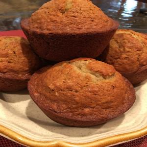 BONNIE'S BANANA AND PEAR MUFFINS_image
