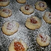 Apricot Cookies image