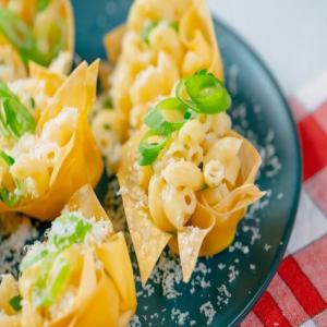 Mac and Cheese Cups image