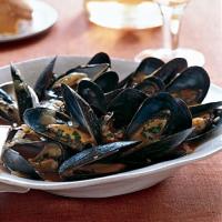 Mussels with Tomatoes, Wine, and Anise image