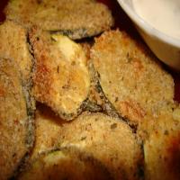 Breaded 'n Baked Zucchini Chips_image