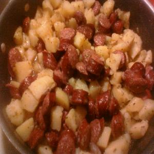 Sausage in Potato Gravy_image