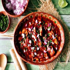 Birria de Pollo Recipe (Mexican Chicken Birria with Chile)_image