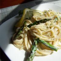 Creamy Asparagus Pasta image