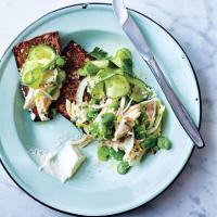 Chicken Salad with Crème Fraîche and Rye_image