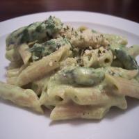 Penne Pasta With Asparagus Sauce image