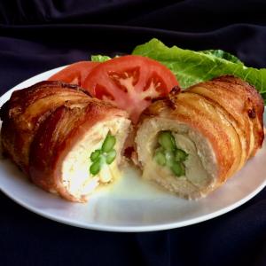 Bacon-Wrapped Stuffed Chicken Breasts in the Air Fryer_image