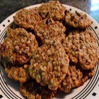 Date Nut Oatmeal Cookies_image