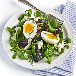 Roasted beetroot & egg salad image