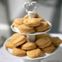 Spicy Sweet-Potato Biscuits_image
