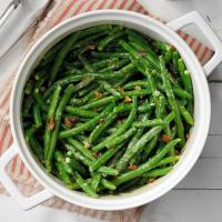 Green Beans with Creamy Pistachio Sauce_image