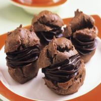 Filled Chocolate Choux Buns_image