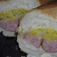 Polish Sausage Submarine Sandwich_image