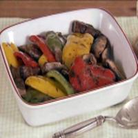 Grilled Tri-Colored Pepper & Mushroom Salad_image