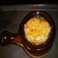 Bistro Onion Soup With Leeks image