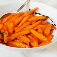 Roasted Carrots with Fresh Thyme image