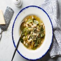 Escarole and Bean Soup_image