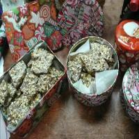 EASY AND DELICIOUS ENGLISH TOFFEE!_image