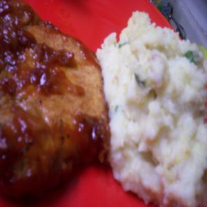 Cornbread Mashed Potatoes With Spring Onions_image